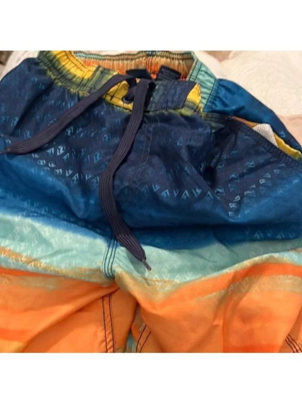 Okanu Surf Boy’s Board Shorts Large 14/16 Elastic Waist drawstring Mesh Lining